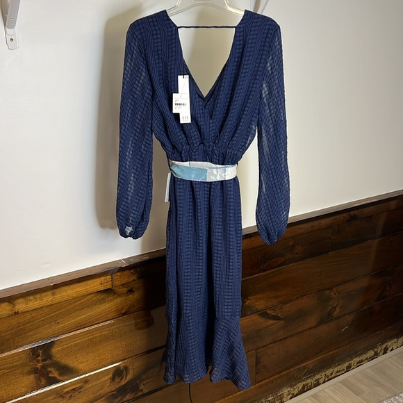 NWT Nordstrom NSR Napean Sea Rd. Navy Blue Belted Midi Dress Long Sleeve- XS - Picture 2 of 10